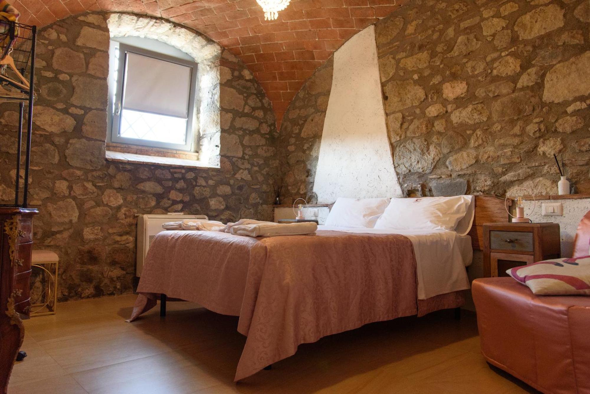 Casale 1541 Panzió Bolsena Kültér fotó